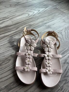 Michael Kors Women’s Pink Flower T-Strap Sandals